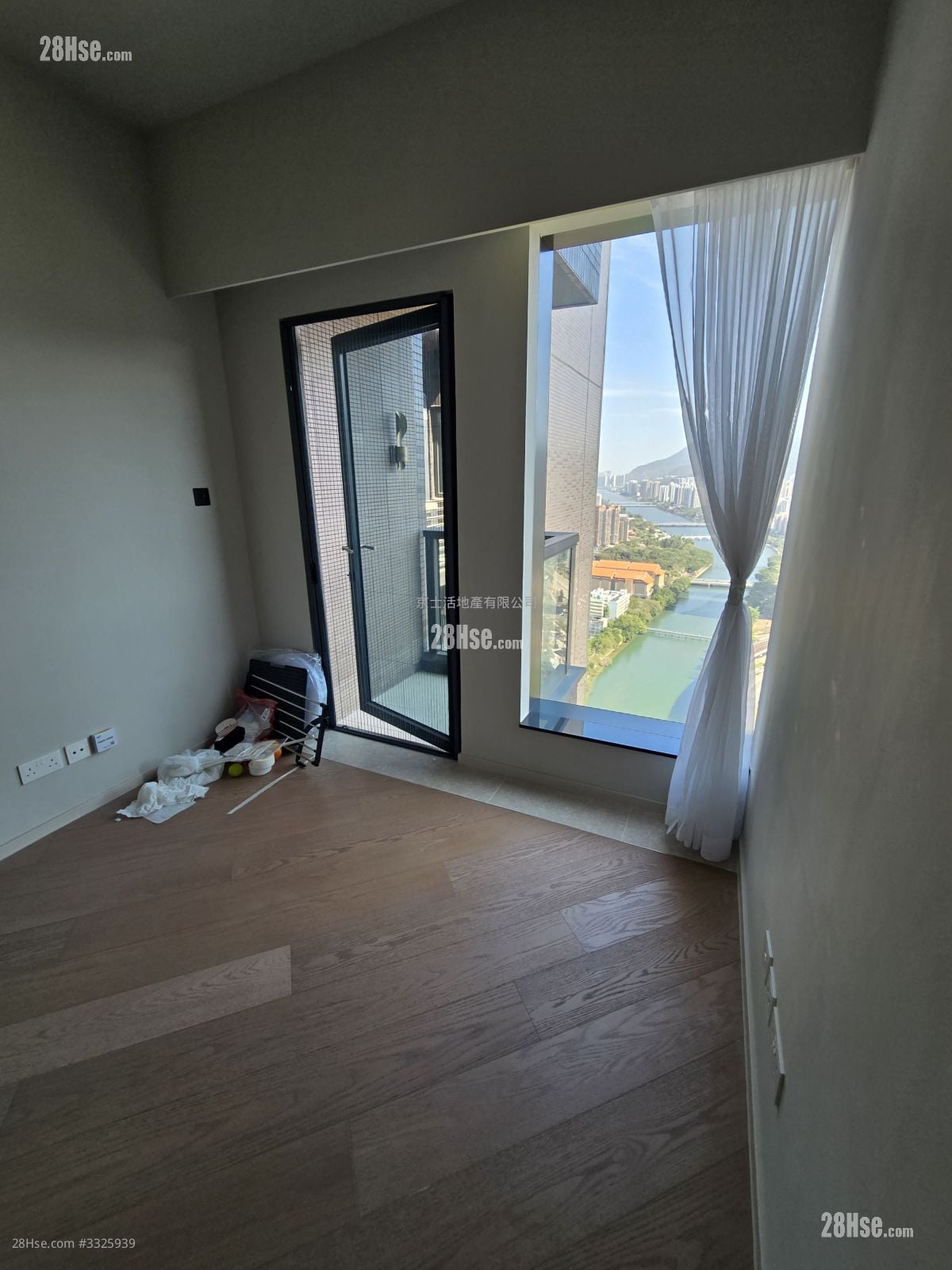 柏傲庄 售盘 3 房 , 2 浴室 754 平方尺