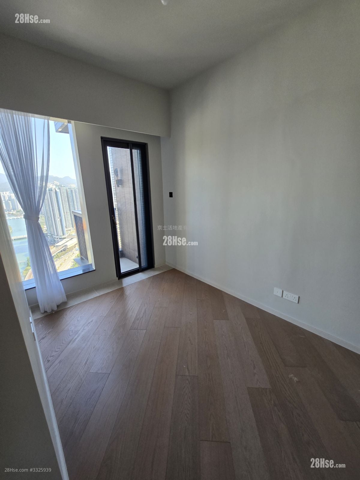 柏傲庄 售盘 3 房 , 2 浴室 754 平方尺