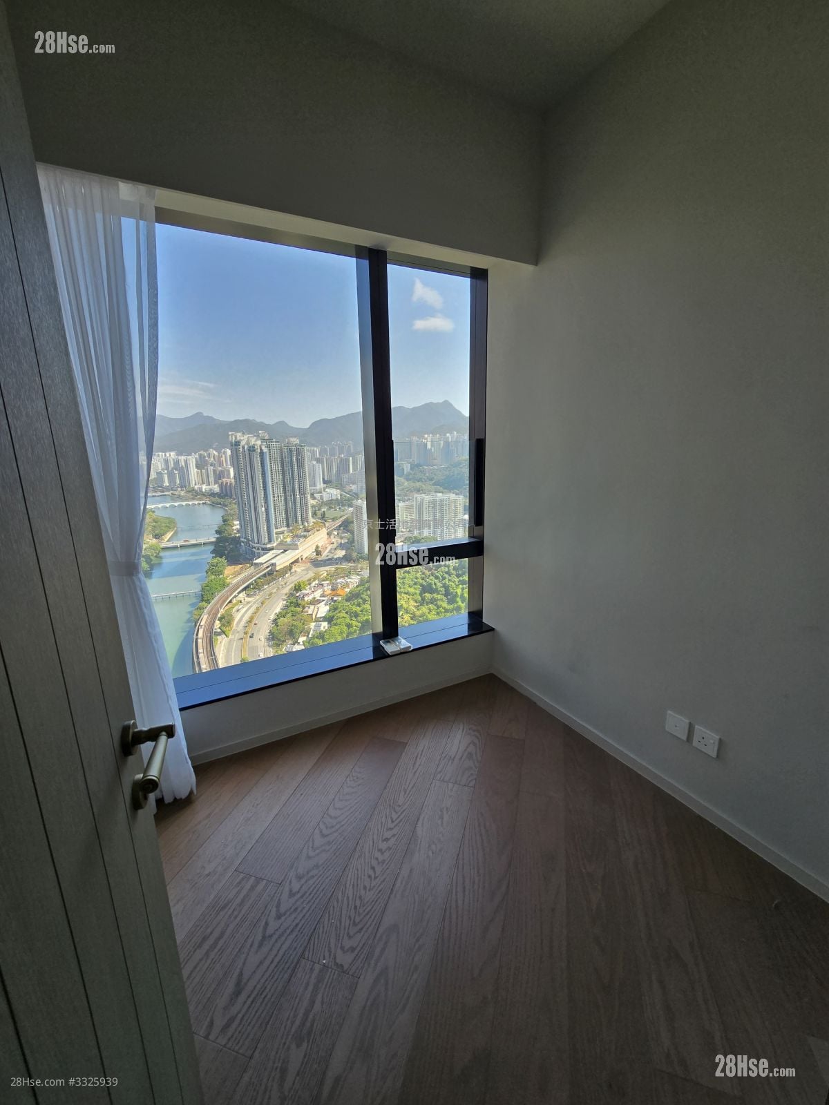 柏傲庄 售盘 3 房 , 2 浴室 754 平方尺