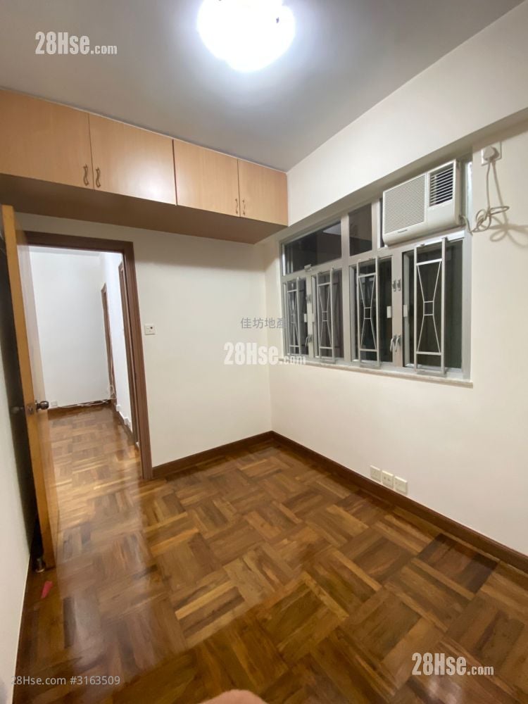 Ka Bo Building Sell 2 Bedrooms , 1 Bathroom 335 ft²
