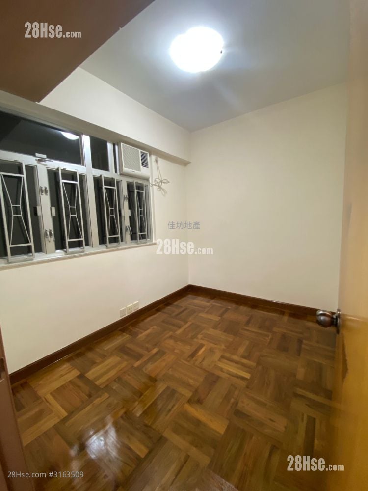 Ka Bo Building Sell 2 Bedrooms , 1 Bathroom 335 ft²