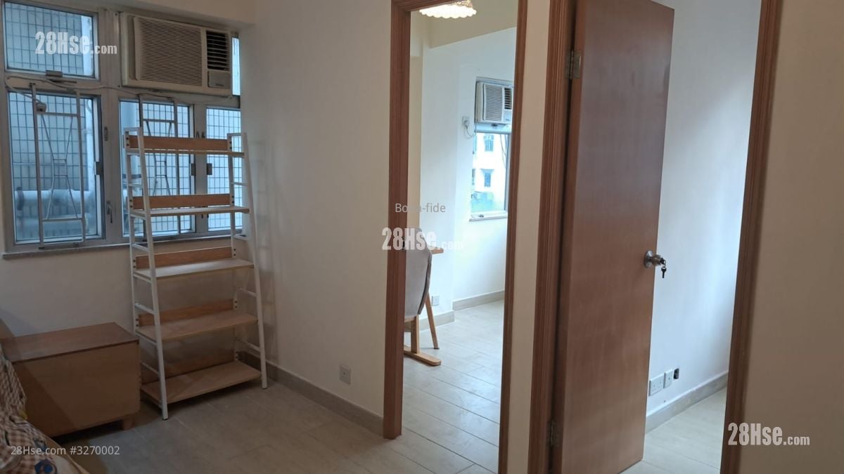 75 Hollywood Road Rental 2 Bedrooms 325 ft²