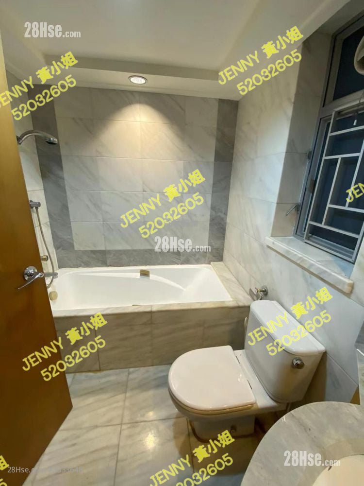 The Waterfront Rental 3 Bedrooms , 2 Bathrooms 794 ft²