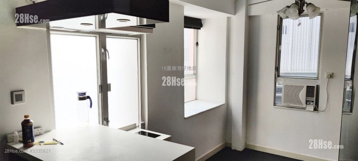 Dragon Rise Rental 2 Bedrooms , 1 Bathroom 319 ft²