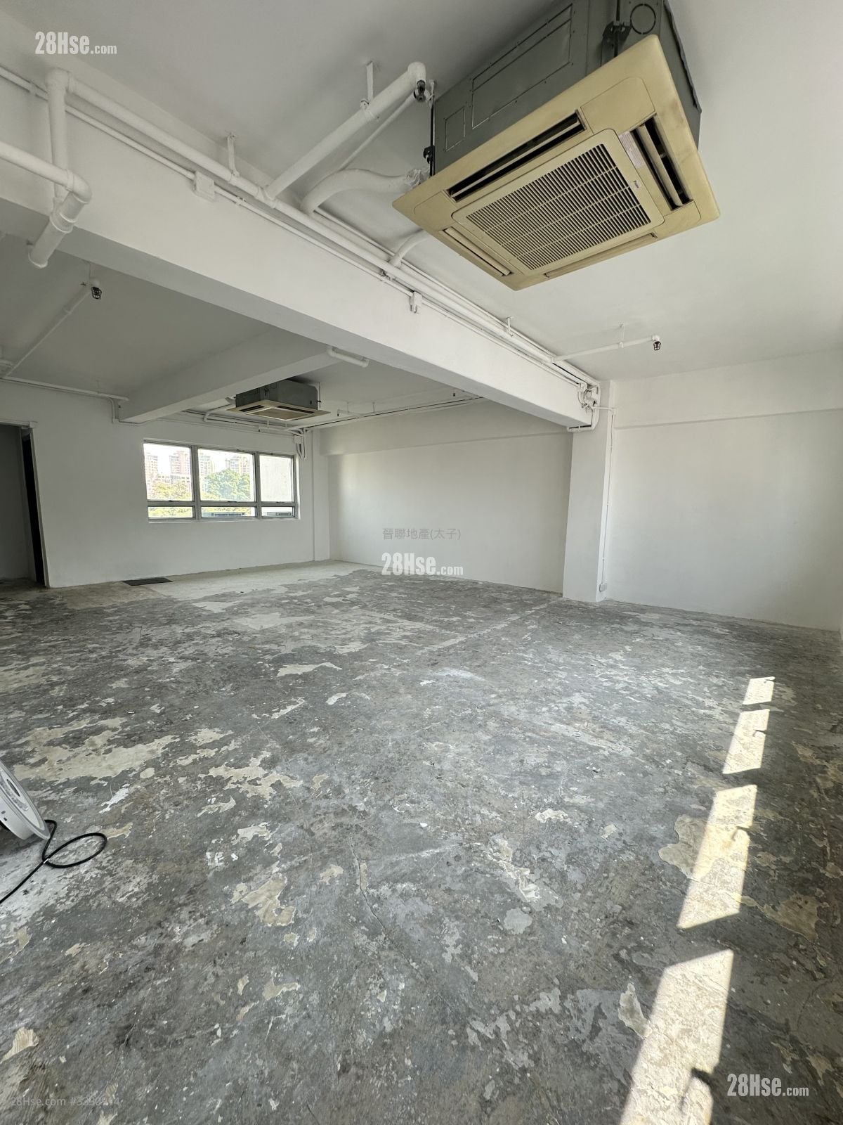 晉利商業大廈 租盤