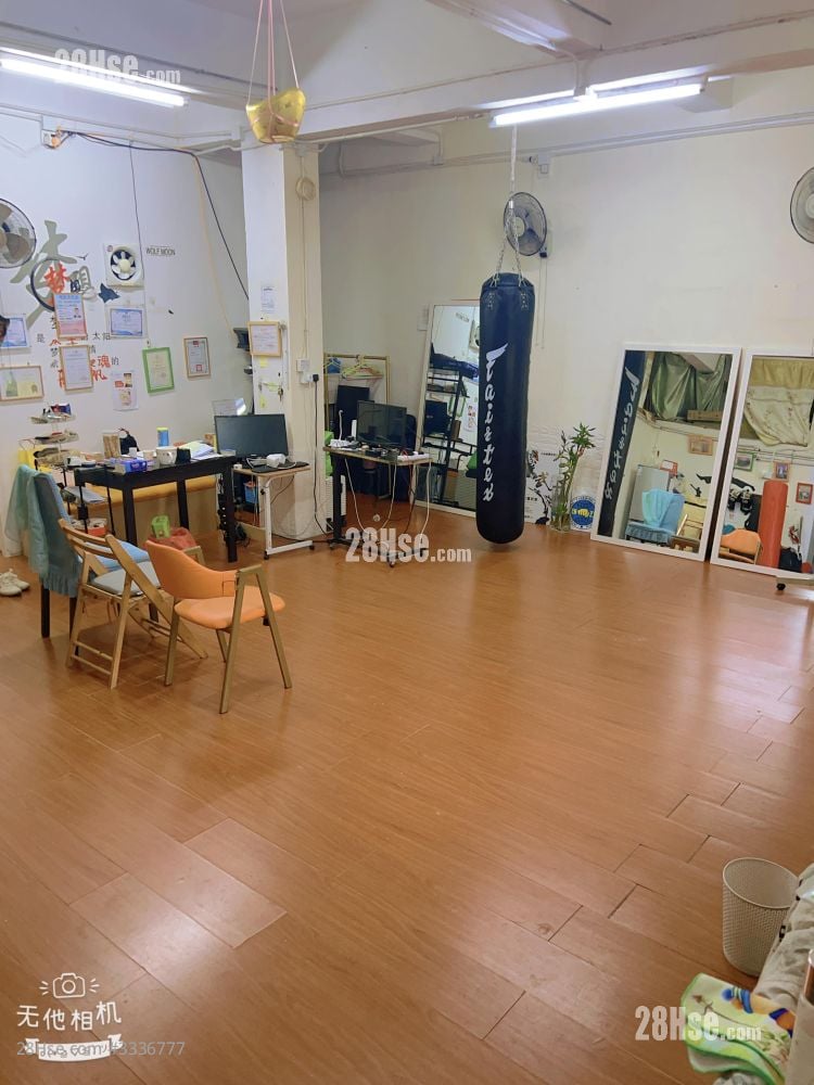 必發道 71 號 Rental 3 Bedrooms , 2 Toilets 1,000 ft²