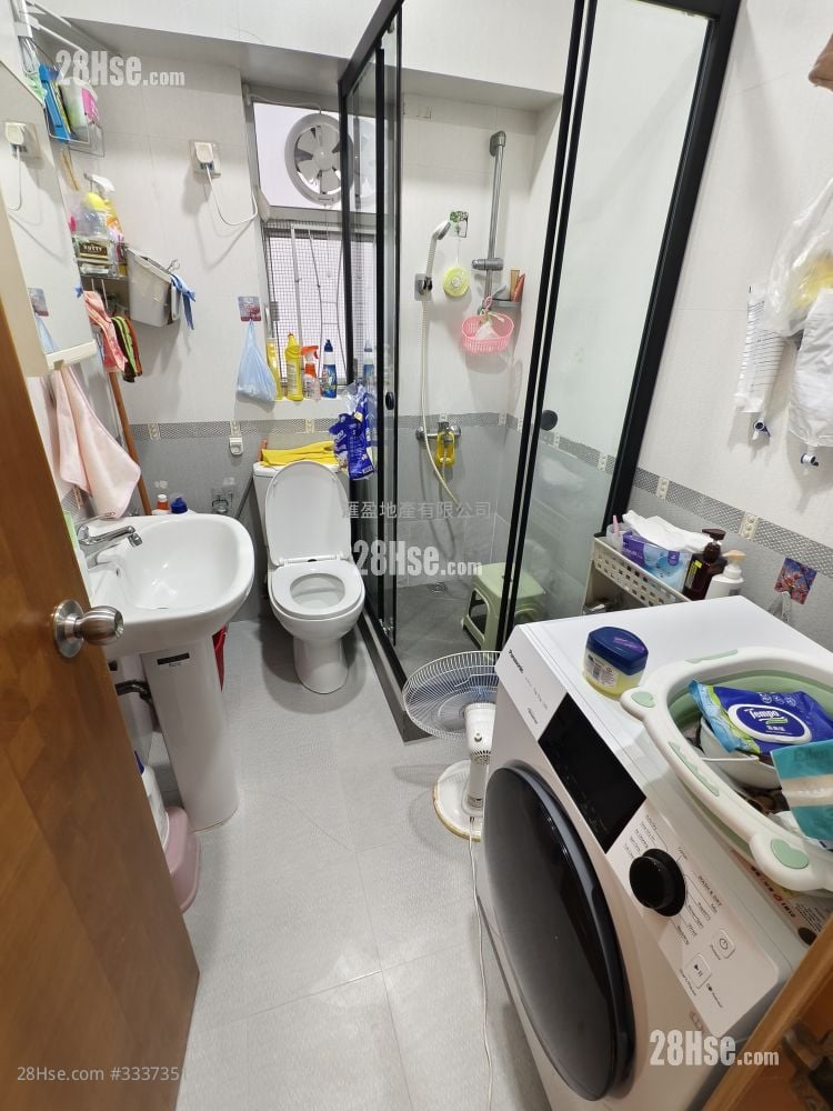 金堡大厦 售盘 3 房 , 1 浴室 584 平方尺