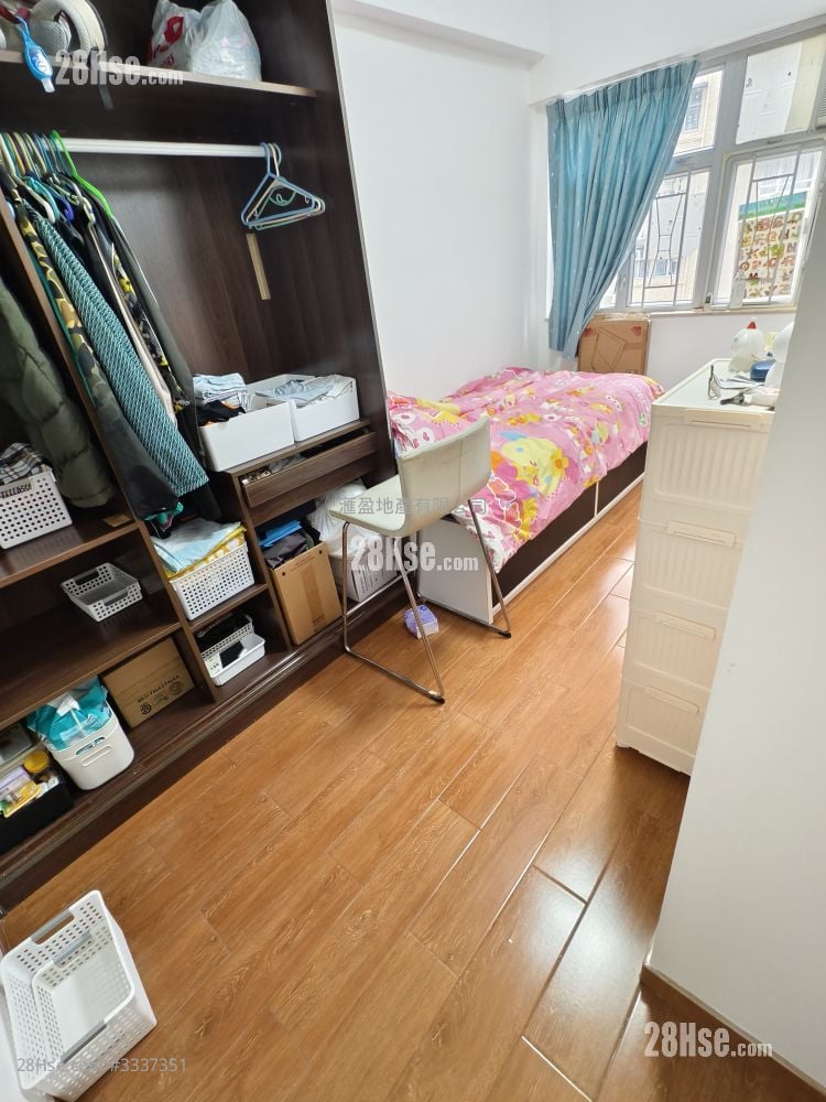 金堡大厦 售盘 3 房 , 1 浴室 584 平方尺