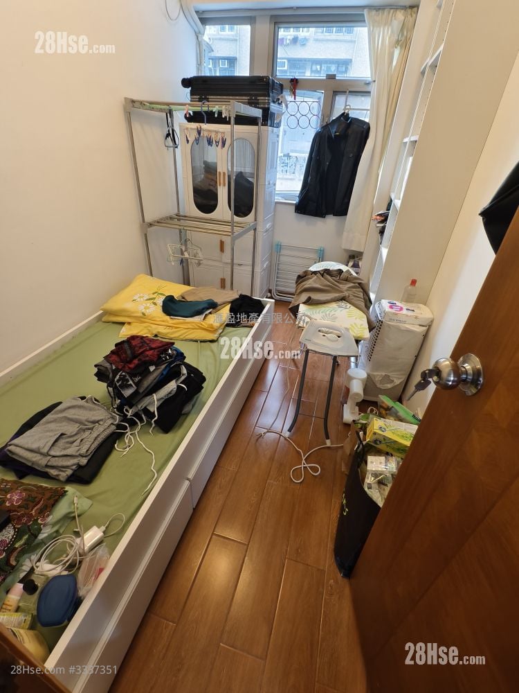 金堡大厦 售盘 3 房 , 1 浴室 584 平方尺