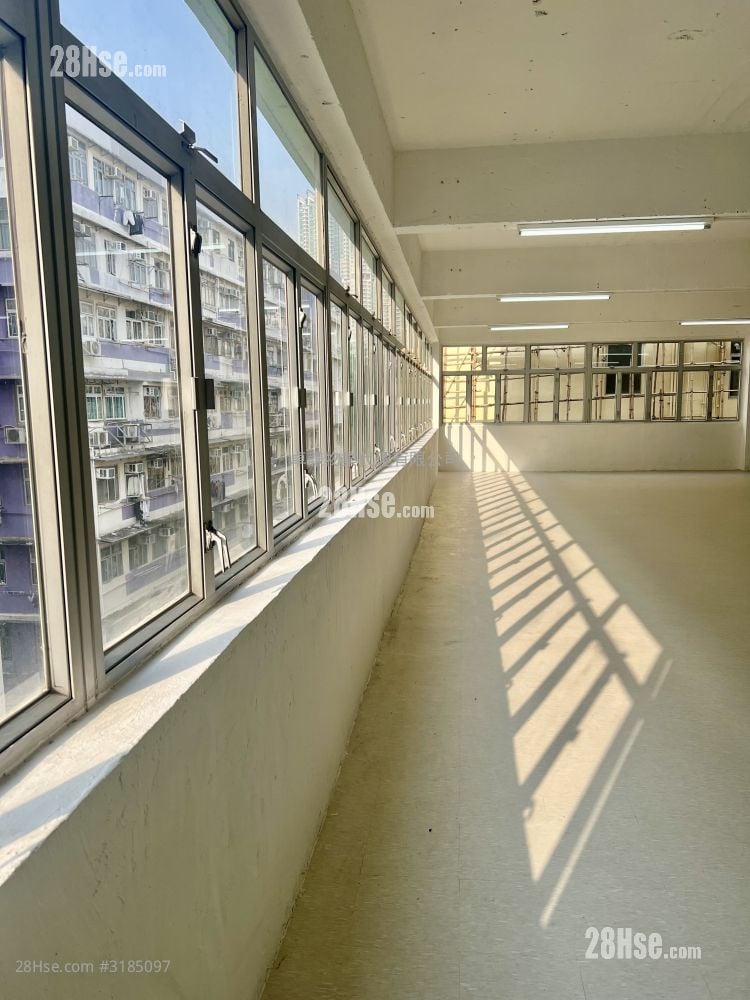 福成工業大廈 租盤 開放式間隔 , 2 廁所