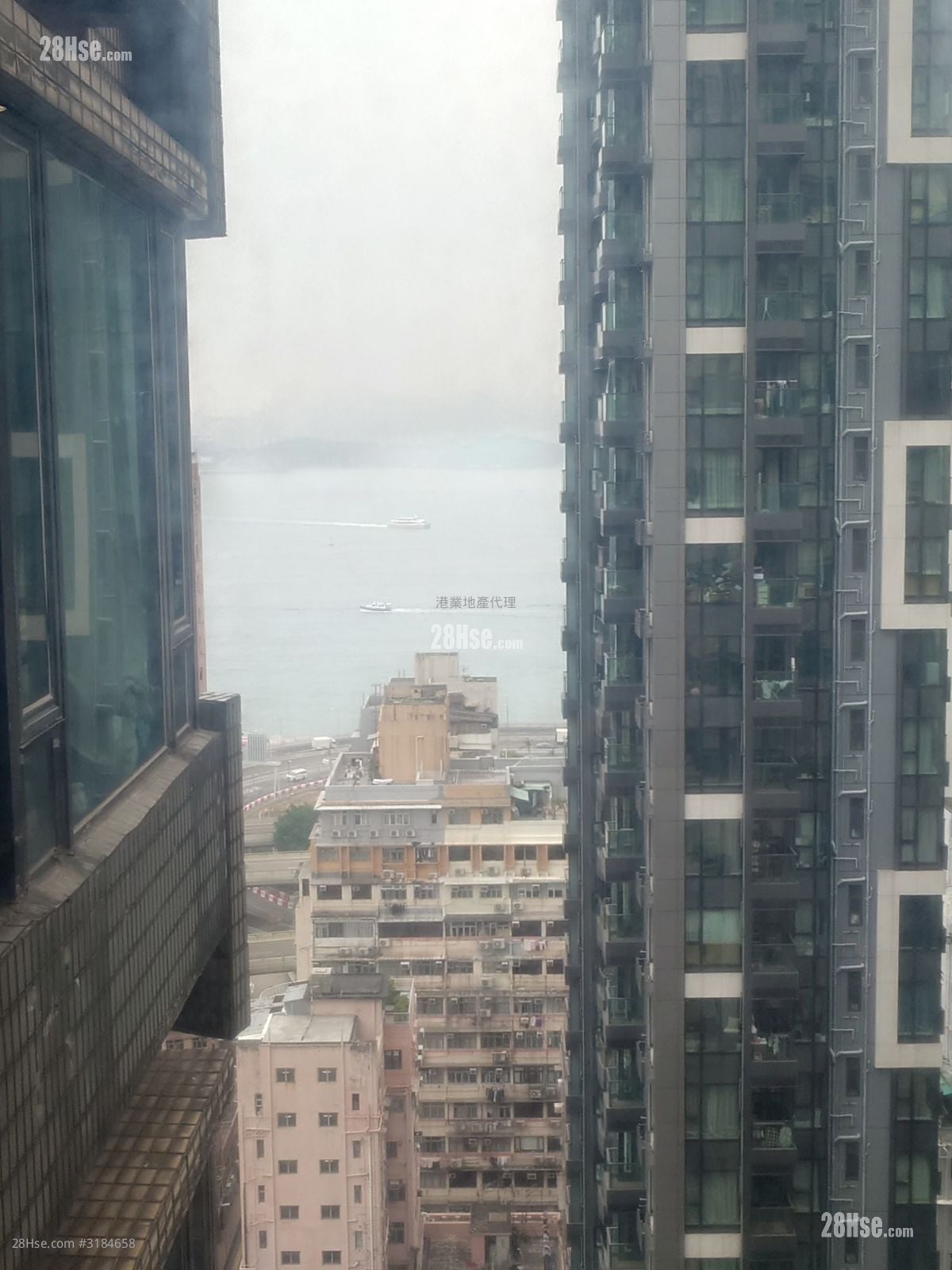 Imperial Terrace Sell 2 Bedrooms , 1 Bathroom 292 ft²