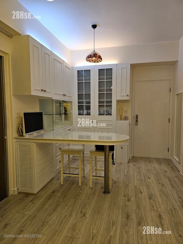 慧云峰 租盘 1 房 , 1 浴室 396 平方尺