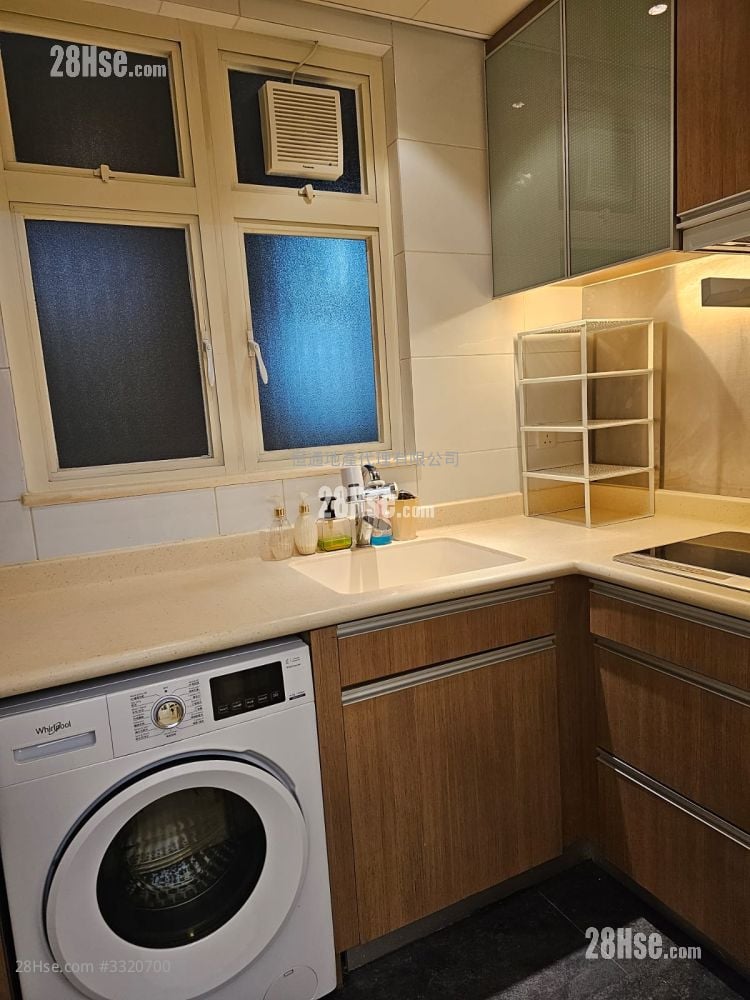 慧云峰 租盘 1 房 , 1 浴室 396 平方尺