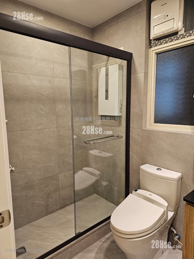 慧云峰 租盘 1 房 , 1 浴室 396 平方尺