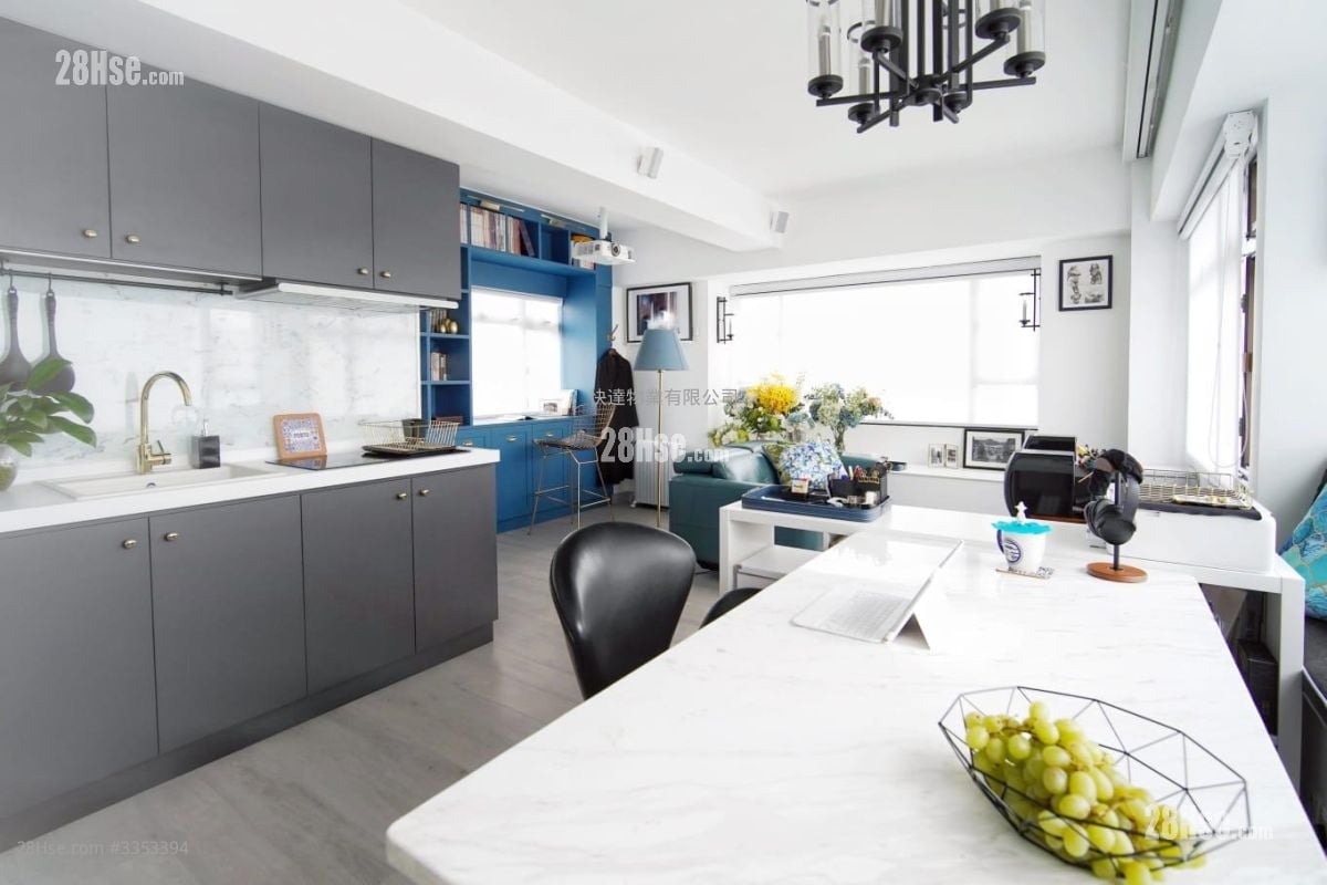 Axeford Villa Sell 1 Bedroom , 1 Bathroom 338 ft²