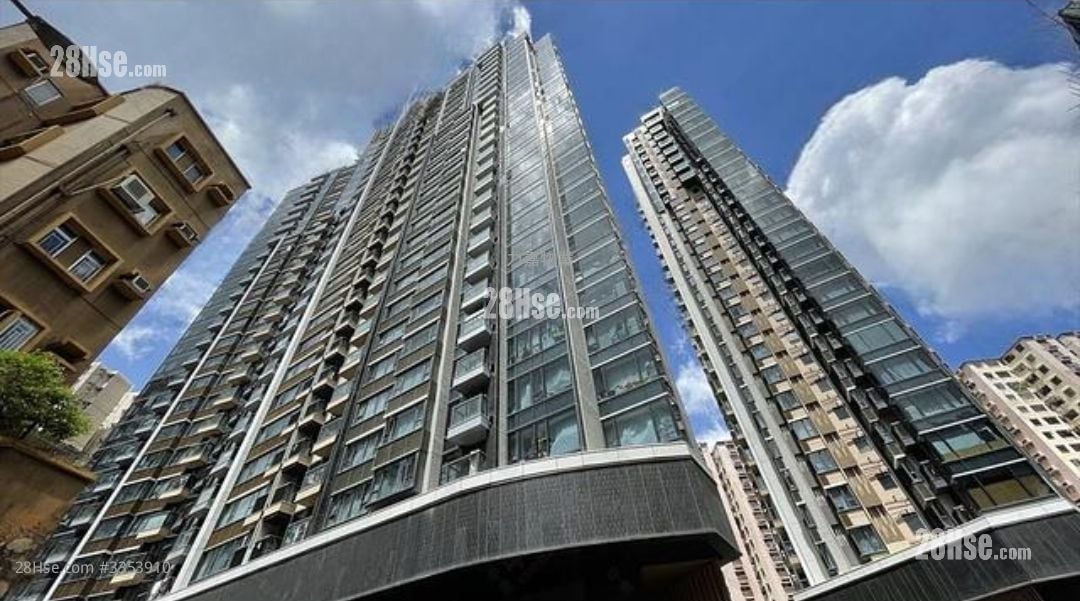 Fleur Pavilia Sell 3 Bedrooms , 3 Bathrooms 804 ft²