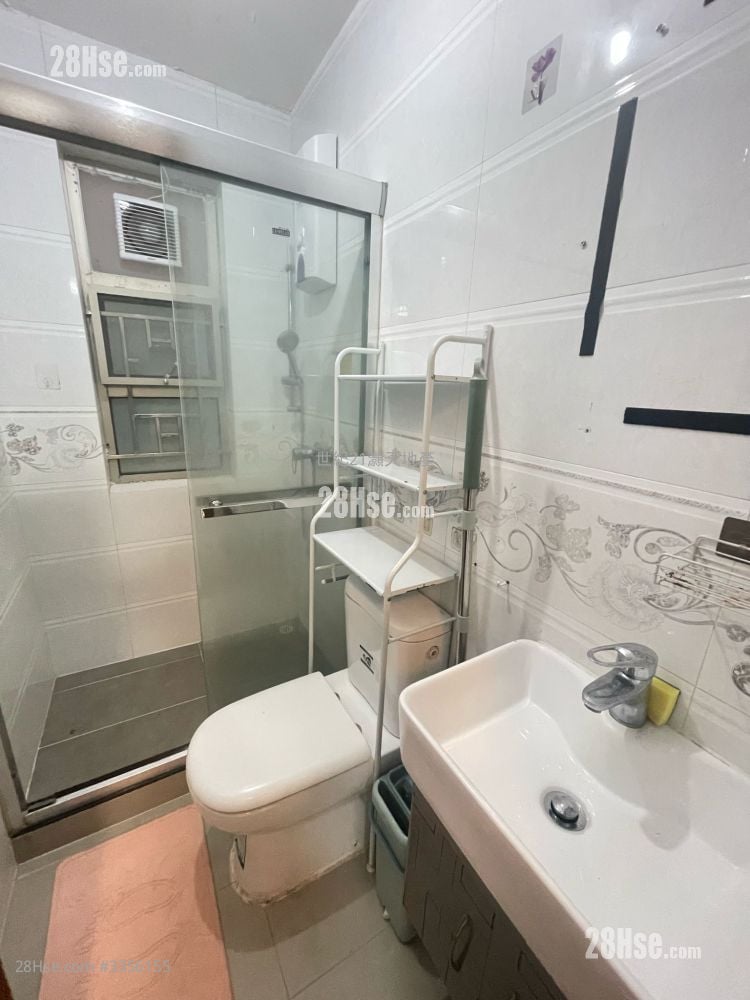 凤园 租盘 3 房 , 2 浴室 700 平方尺