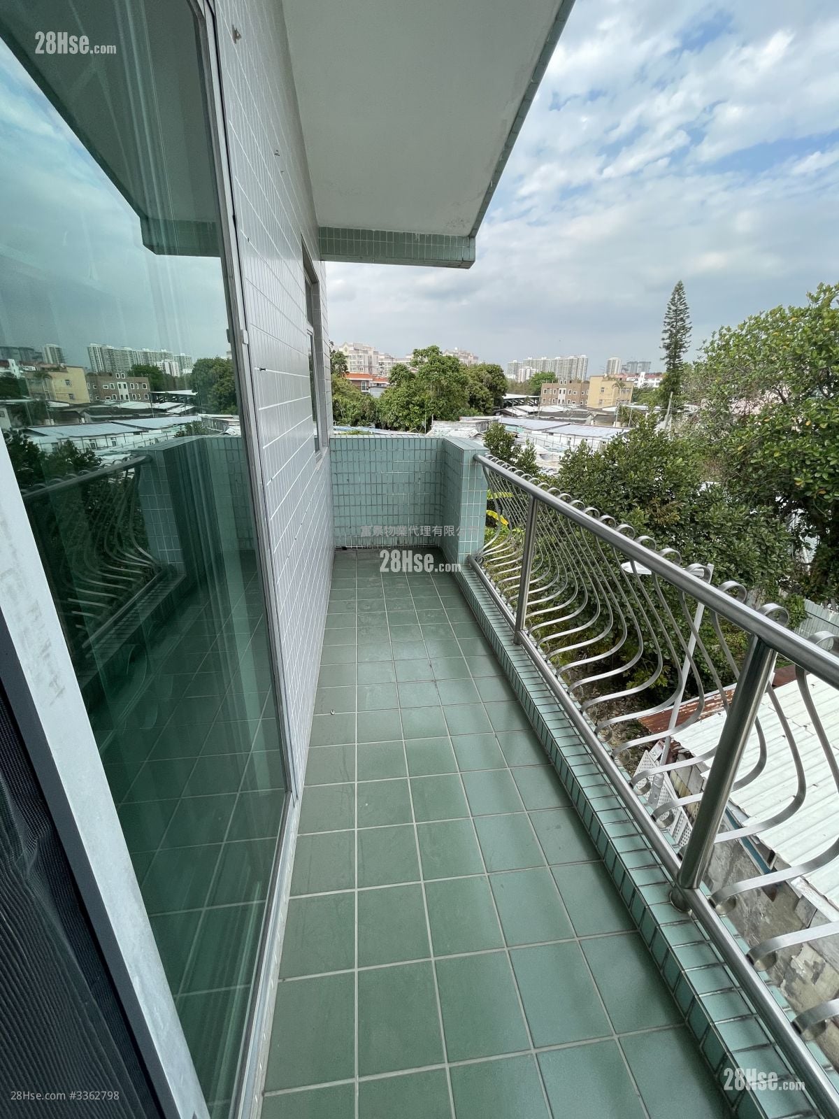 鍾屋村 租盤 3 房 , 1 浴室 653 平方呎