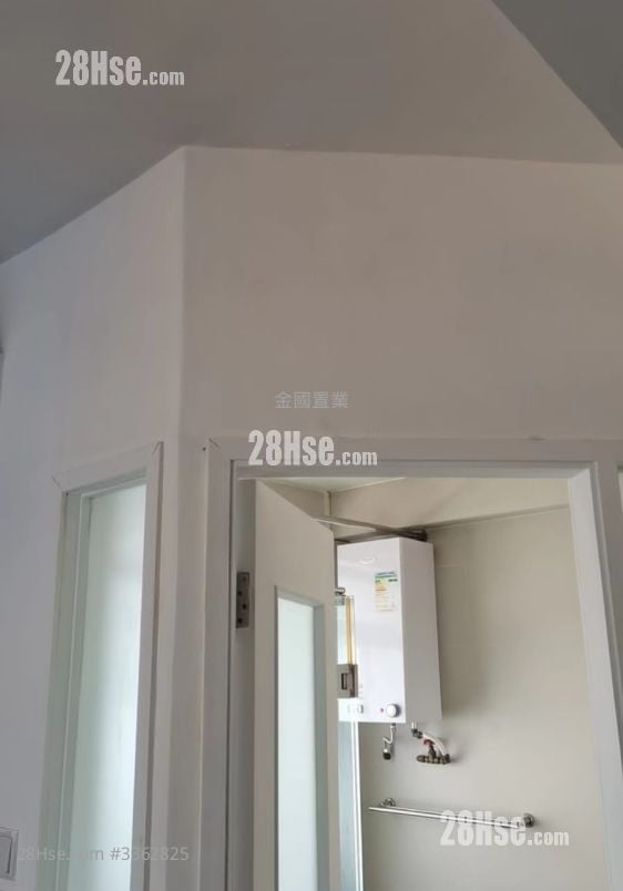 Dickson Building Sell 1 Bedroom , 1 Bathroom 289 ft²