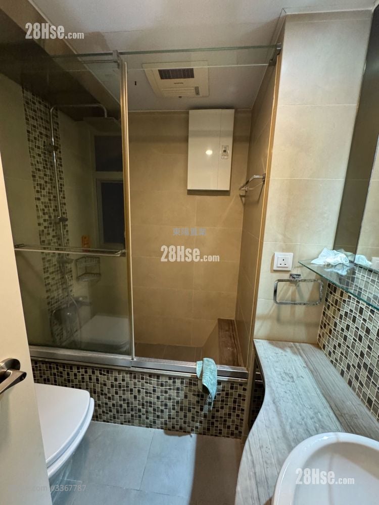 City Garden Rental 3 Bedrooms , 2 Bathrooms 1,207 ft²