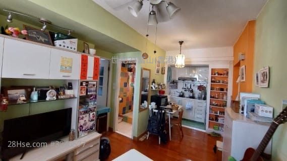 Peter's House Sell 1 Bedroom , 1 Bathroom 353 ft²