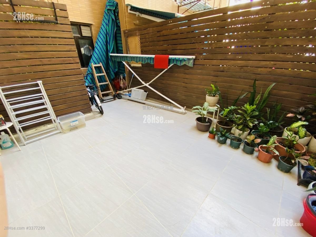 King's Way Mansion Sell 3 Bedrooms , 2 Bathrooms 620 ft²