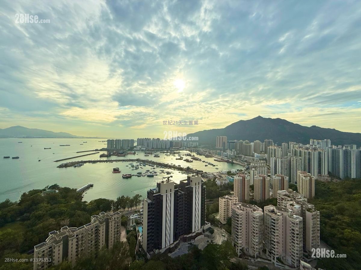 Tsing Yung Terrace Sell 4 Bedrooms , 3 Bathrooms 1,202 ft²