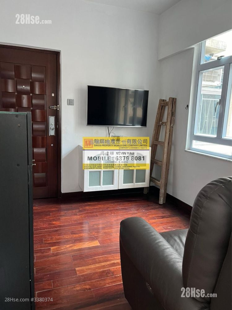 Hart Avenue Court Sell 1 Bedroom , 1 Bathroom 248 ft²