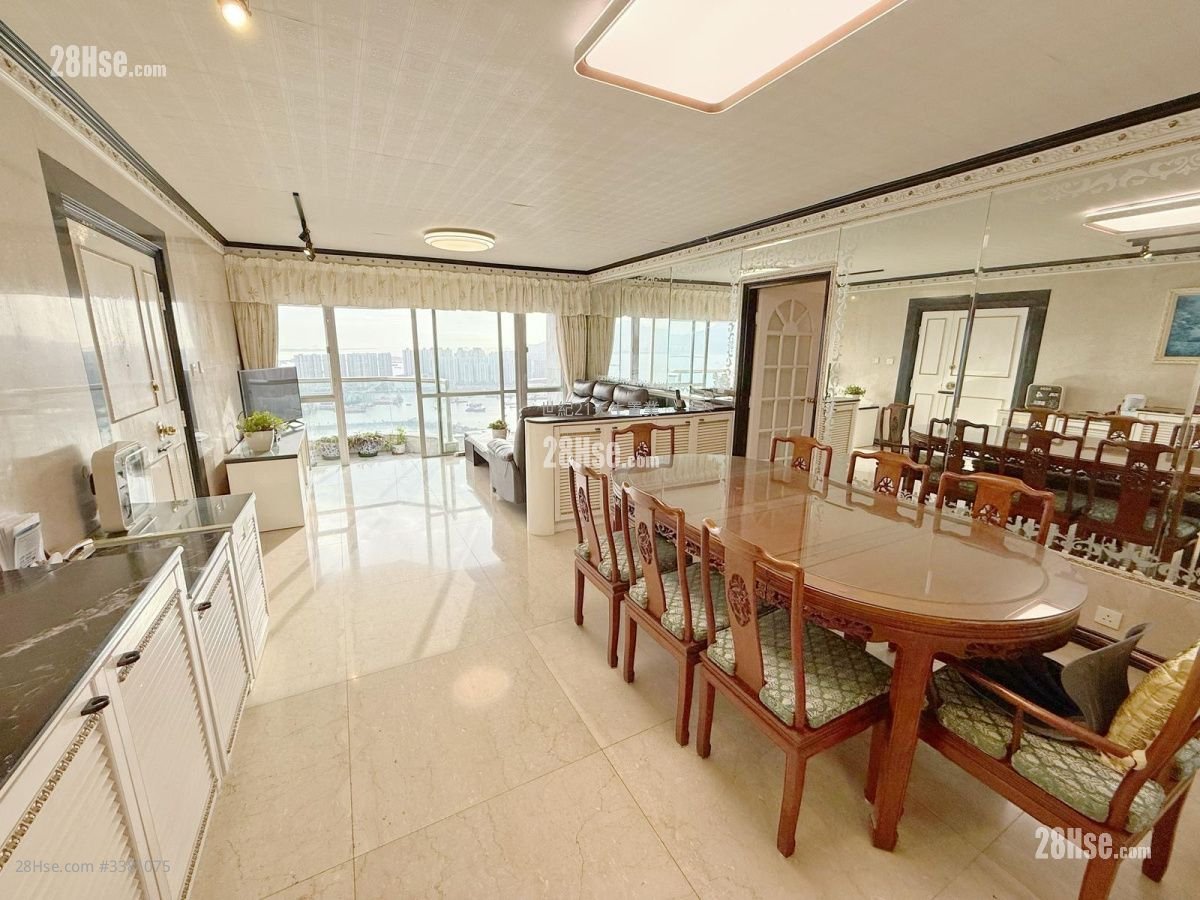 Tsing Yung Terrace Sell 5+ Bedrooms , 3 Bathrooms 1,202 ft²