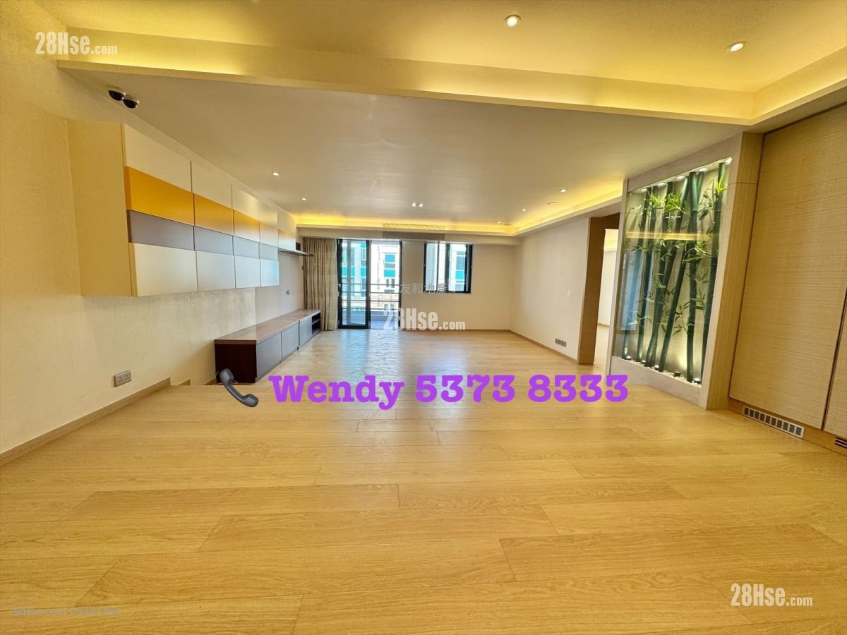 Albion Gardens Sell 3 Bedrooms , 3 Bathrooms 1,661 ft²