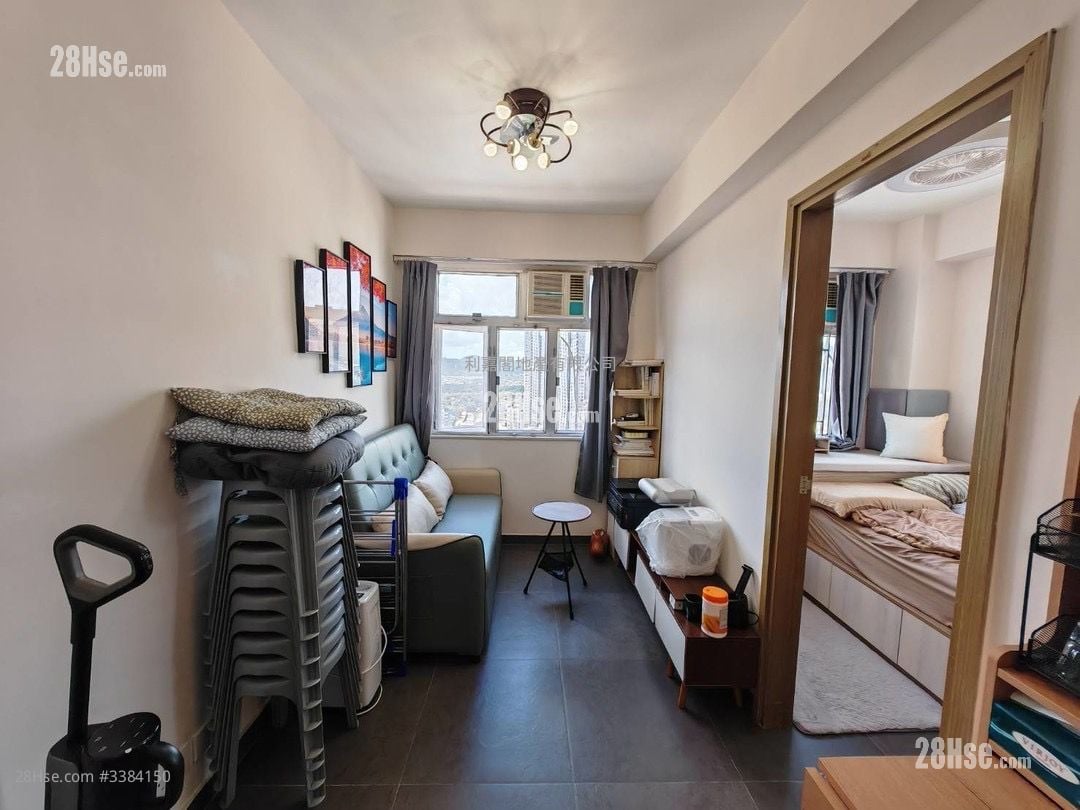 Healey Building Sell 2 Bedrooms 241 ft²