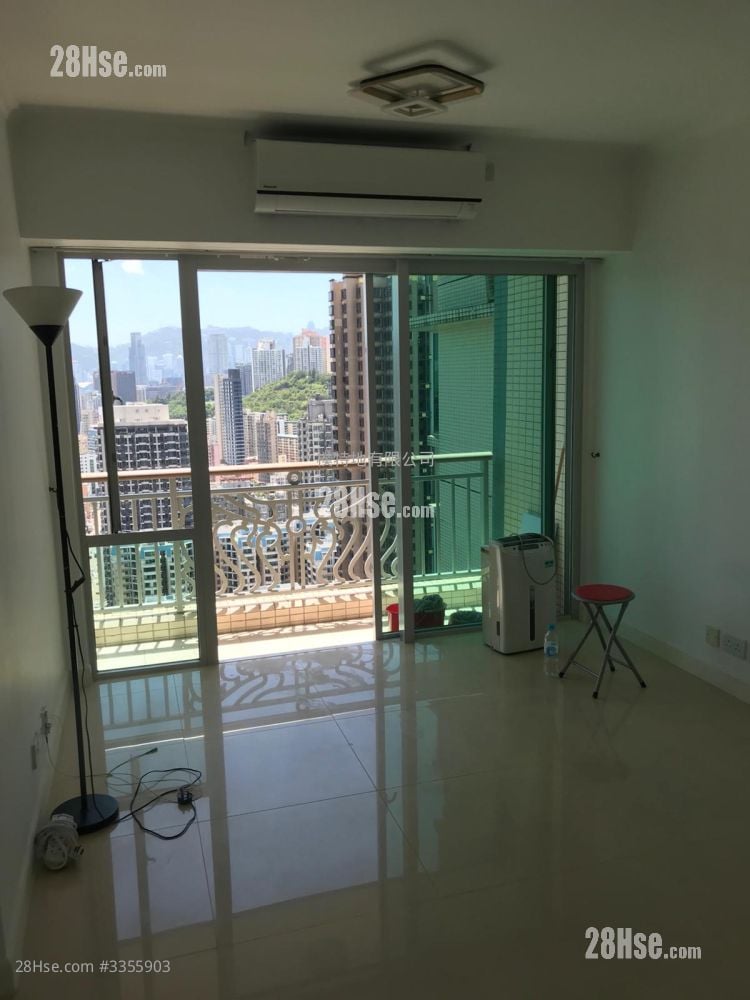 Sky Tower Rental 2 Bedrooms , 1 Bathroom 539 ft²