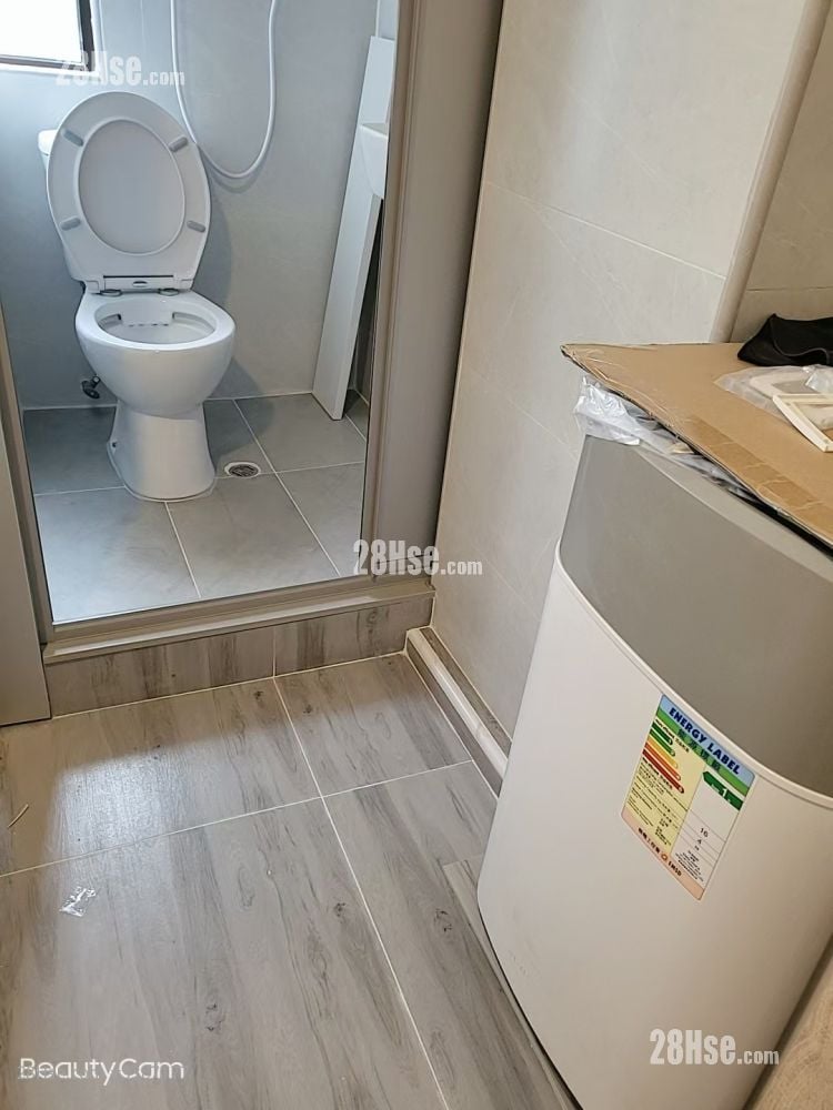 联胜楼 租盘 5+ 房 , 5+ 浴室 120 平方尺