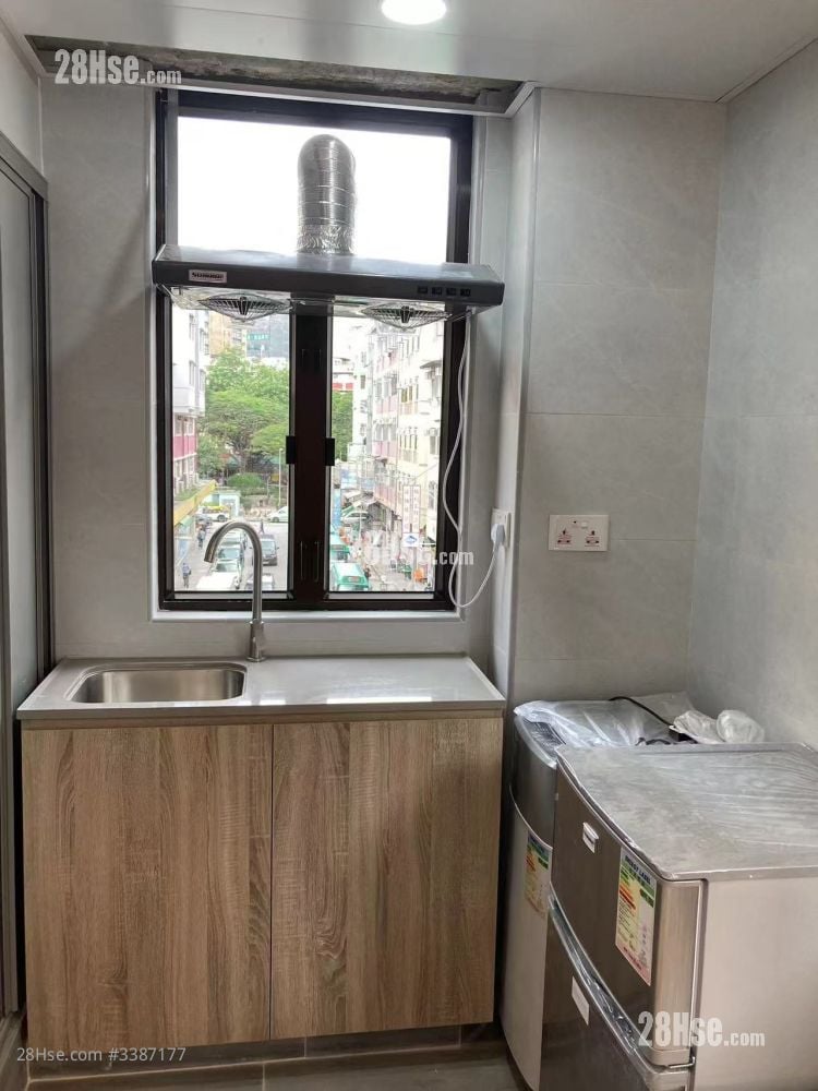 联胜楼 租盘 5+ 房 , 5+ 浴室 120 平方尺