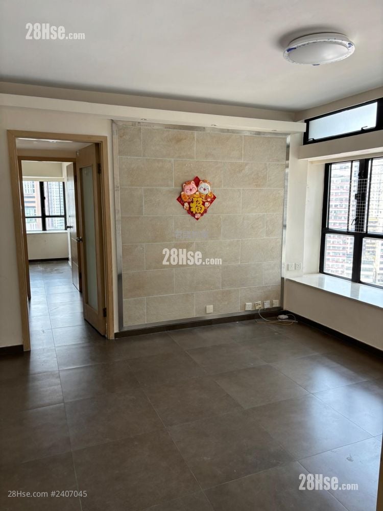 Prosperous Garden Sell 2 Bedrooms , 1 Bathroom 606 ft²