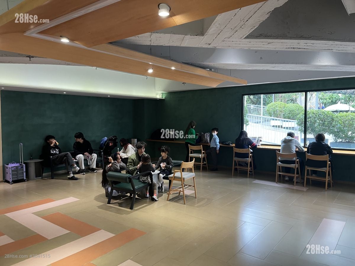 Greenview Court Shopping Centre Rental