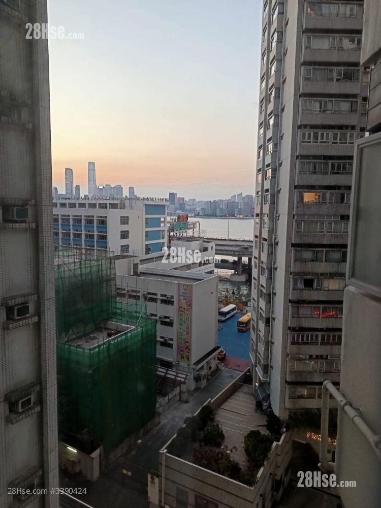 Ming Fai Building Sell Studio , 1 Bathroom 229 ft²