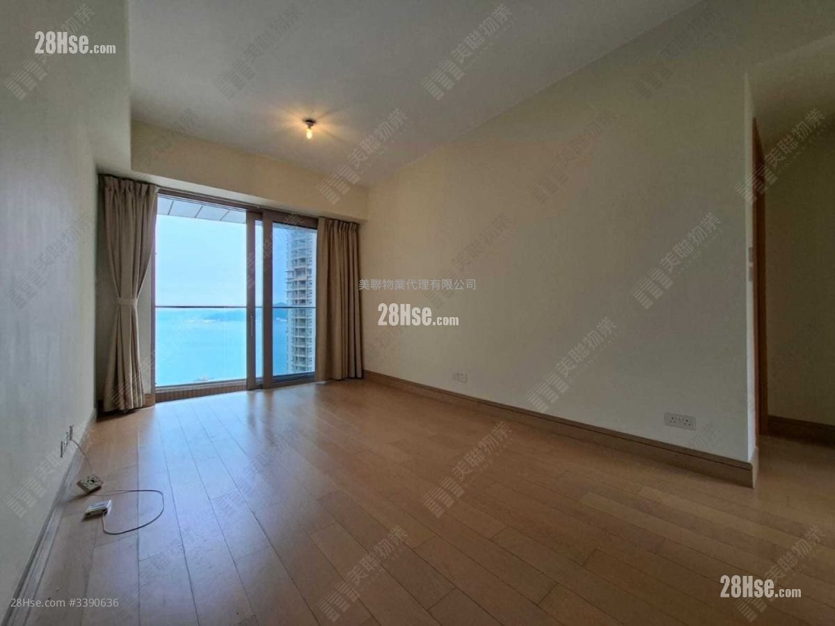 Cadogan Sell 3 Bedrooms 731 ft²