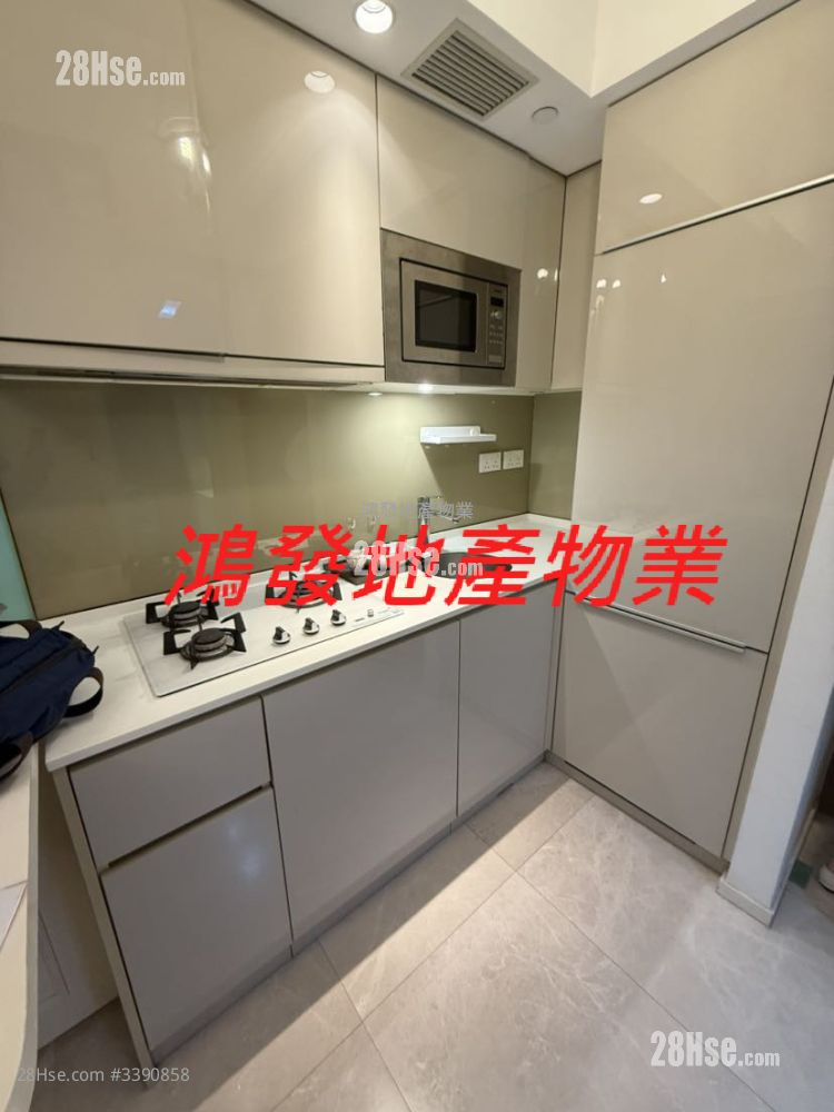 Highpoint Sell 1 Bedroom , 1 Bathroom 267 ft²