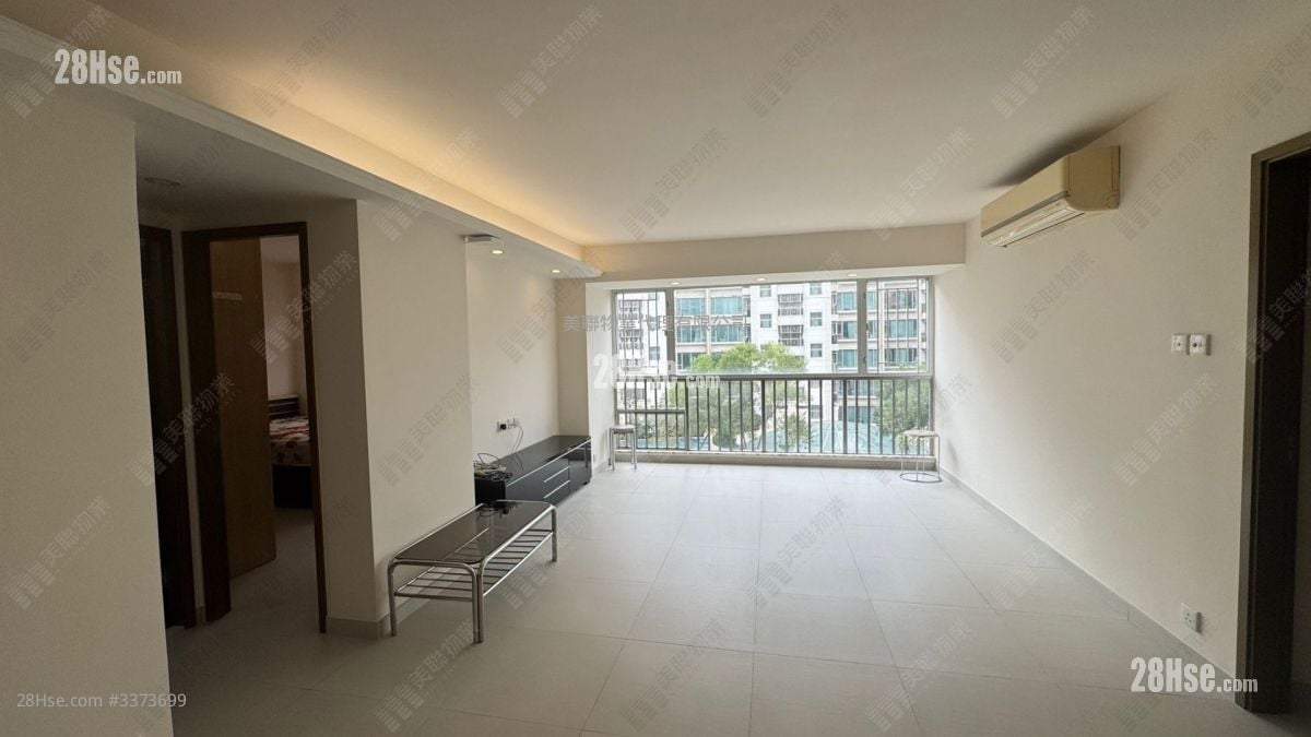 Fairyland Garden Sell 3 Bedrooms , 2 Bathrooms 1,122 ft²