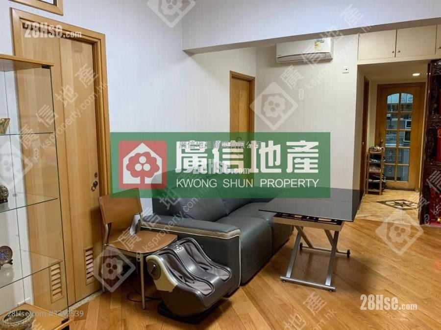 On Cheung Building Sell 4 Bedrooms , 1 Bathroom 729 ft²