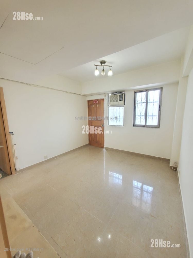Ming Yuet Building Sell 2 Bedrooms , 1 Bathroom 302 ft²