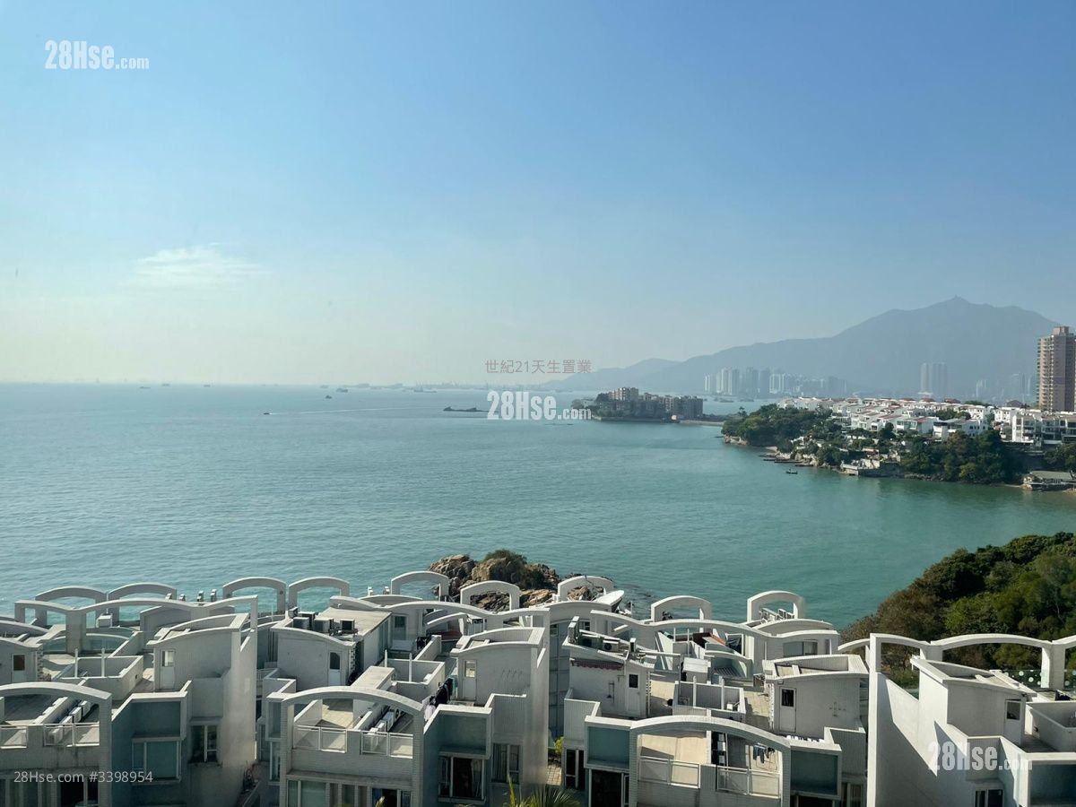 Aqua Blue Sell 3 Bedrooms , 2 Bathrooms 739 ft²