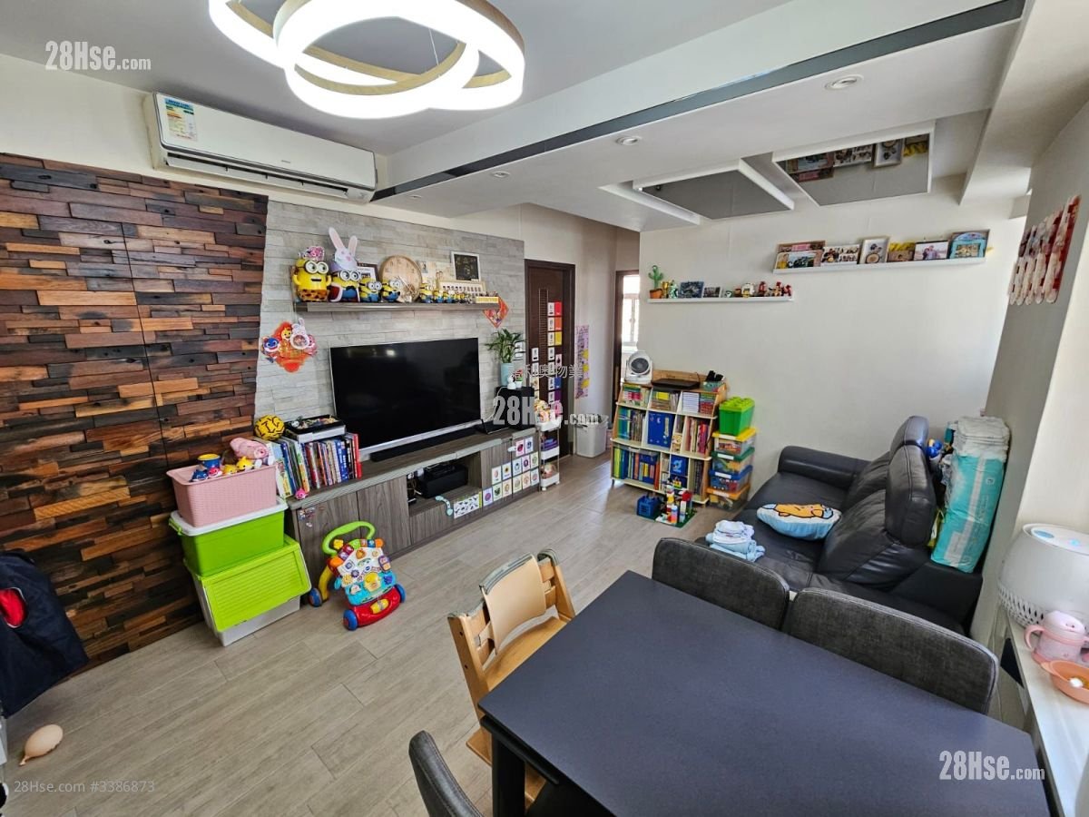 Treasure Garden Sell 3 Bedrooms , 1 Bathroom 519 ft²