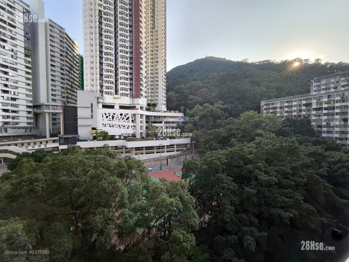 浚峯 租盤 3 房 , 2 浴室 658 平方呎