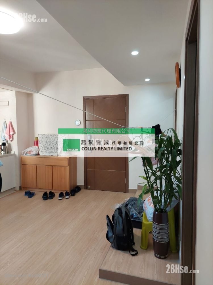 Kui Shing Building Sell 2 Bedrooms , 1 Bathroom 360 ft²