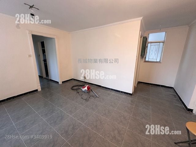 Harmony Garden Rental 592 ft²