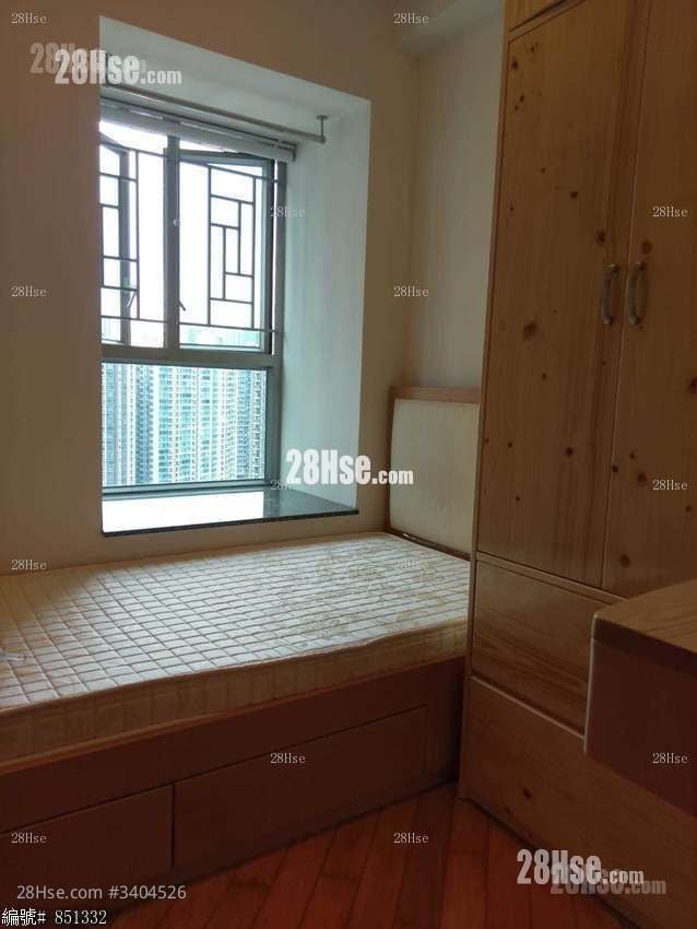 Park Central Rental 3 Bedrooms , 2 Bathrooms 645 ft²