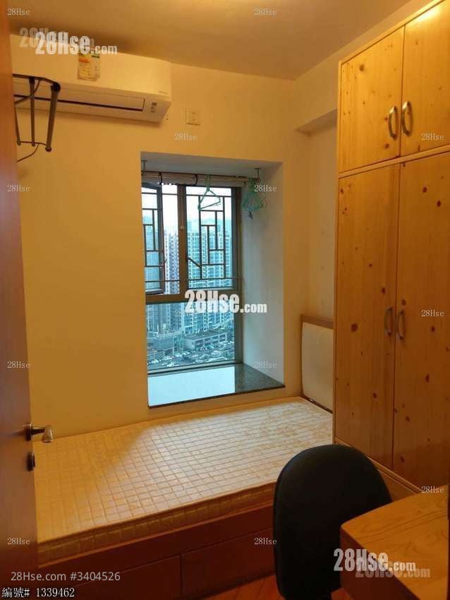 Park Central Rental 3 Bedrooms , 2 Bathrooms 645 ft²
