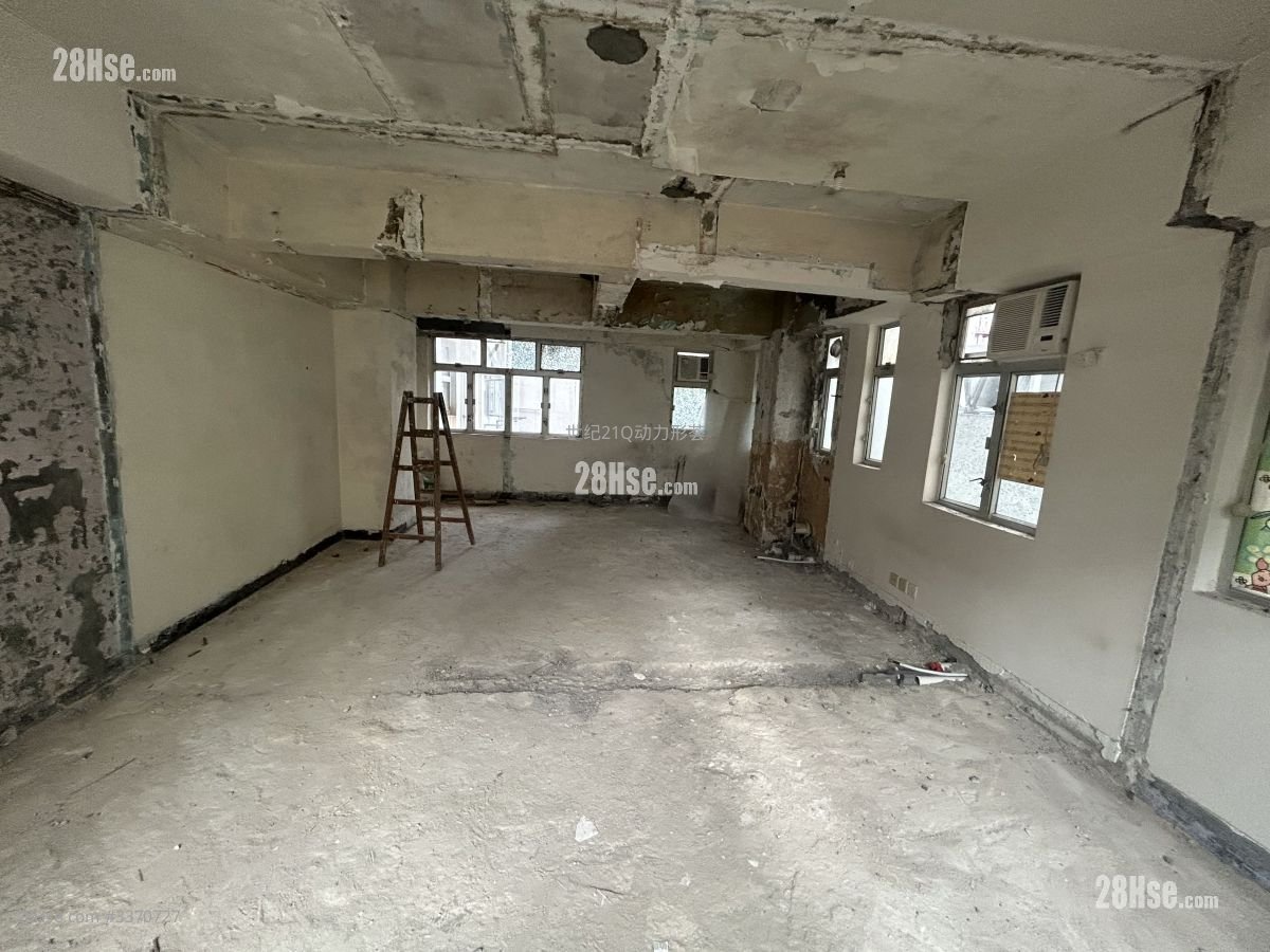 Kam Wai Building Sell Studio , 1 Bathroom 416 ft²